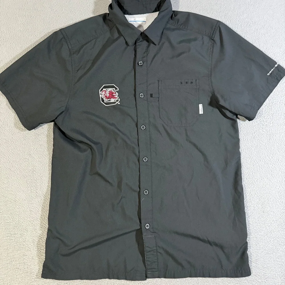 Columbia Sportswear South Carolina Gamecocks Omni-Shade Button Shirt‎ Mens Small